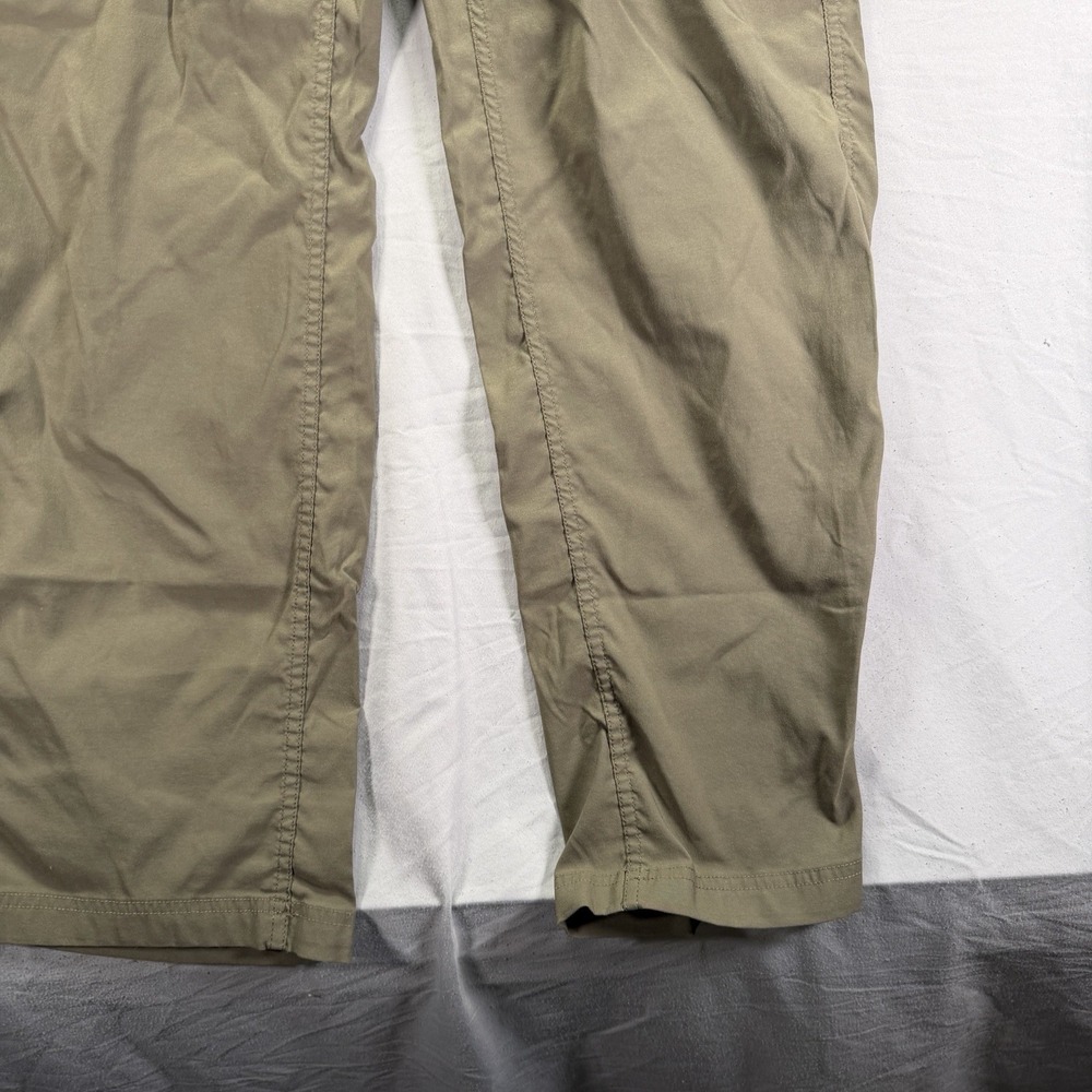 Duluth Trading Cargo Pants Men Large 34x34 Nylon Work Forest Green Dad Hike Camp - Picture 3 of 14